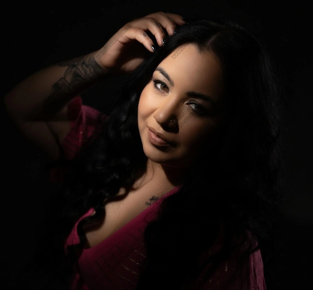 Solara Veyra - +36 30 337 9438 - francia imado foto